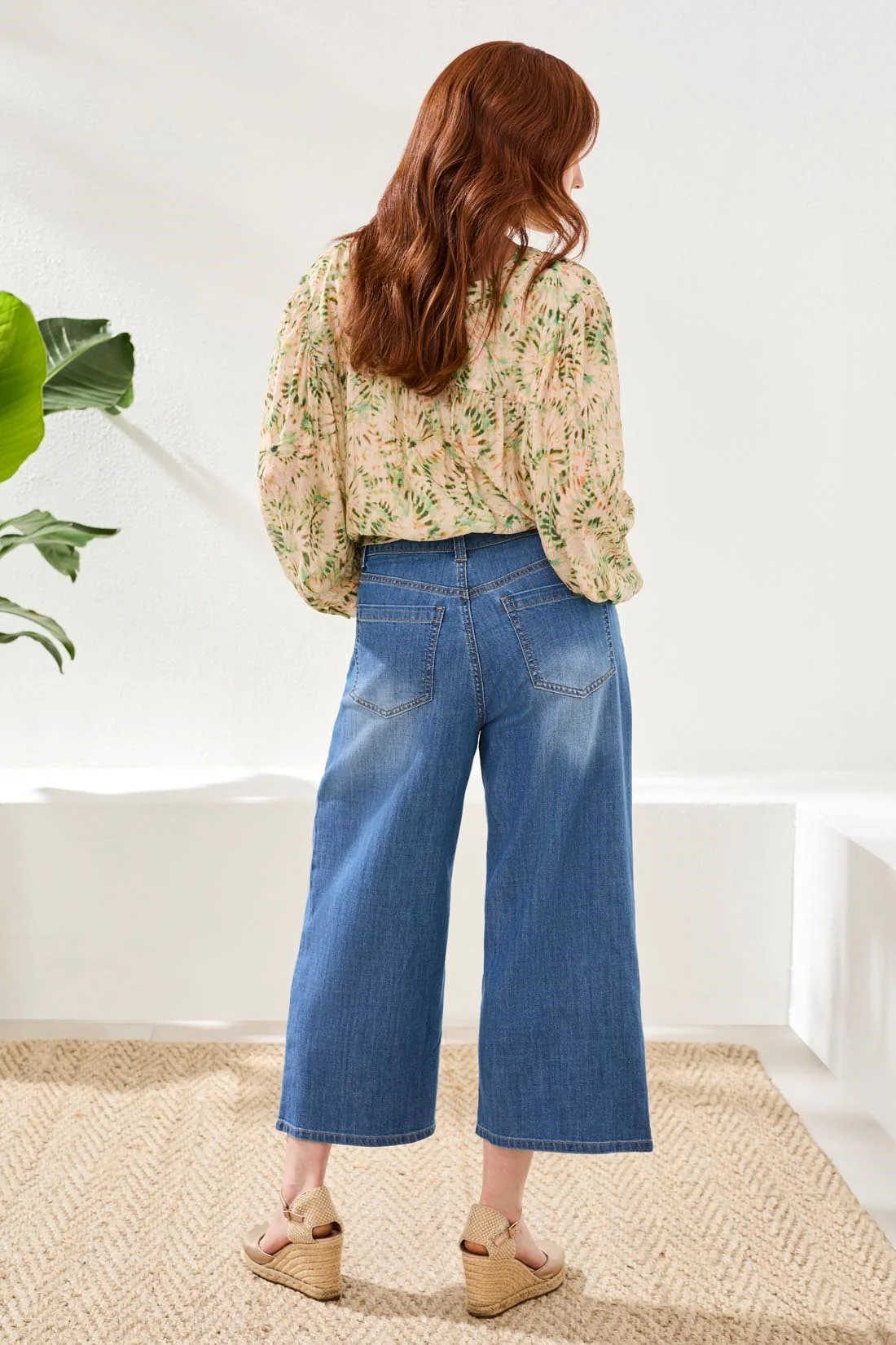 Audrey Pleated Crop Wide Denim Jeans-Fjordblue - Image 4
