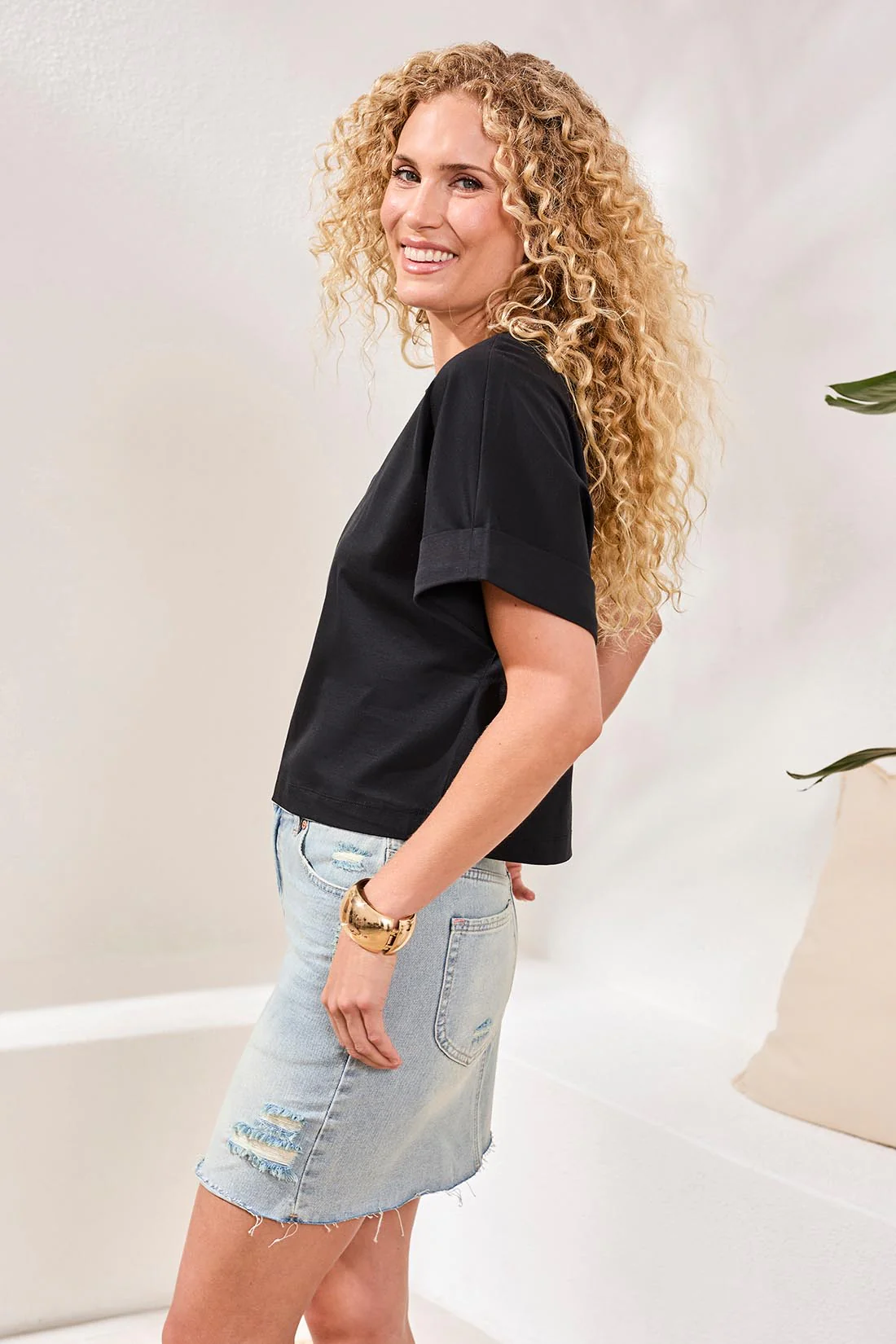 BLUE THREAD Soft Touch Mercerized Cotton Crew Neck T-Shirt-Black - Image 3