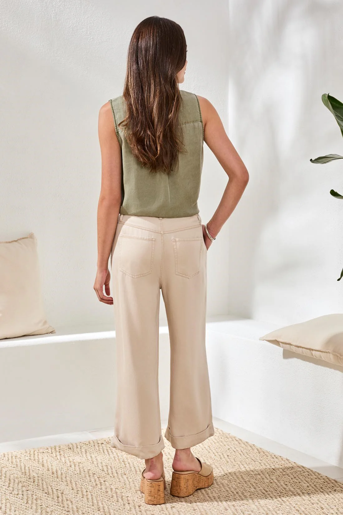 Flowy Brooke Tencel Pleated Wide-Leg Denim Trousers-Cococream - Image 4