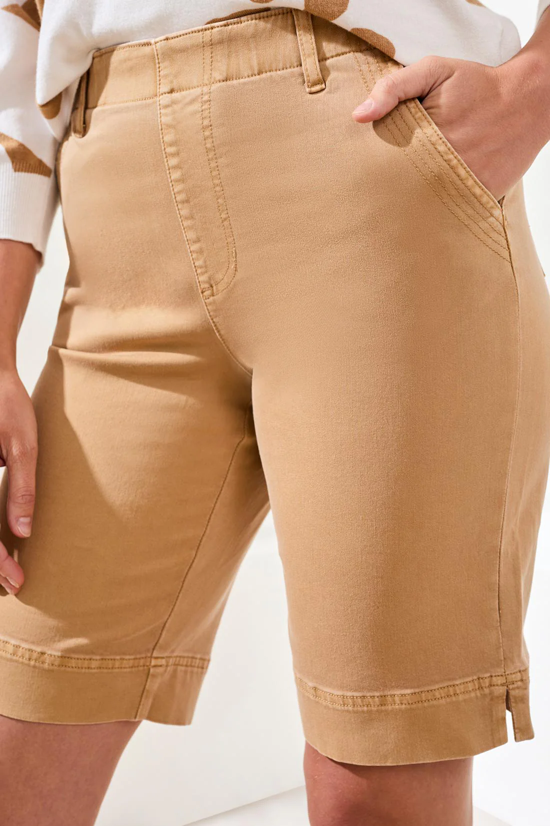 Comfort Stretch Pull-On Bermuda Shorts-Sesame - Image 3