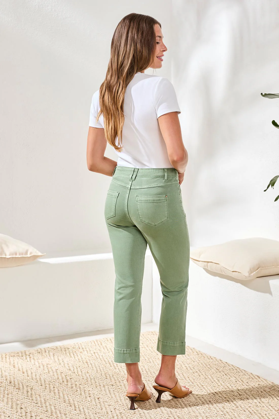 Comfort Stretch Pull-On Kick Flare Capris-Moss - Image 4