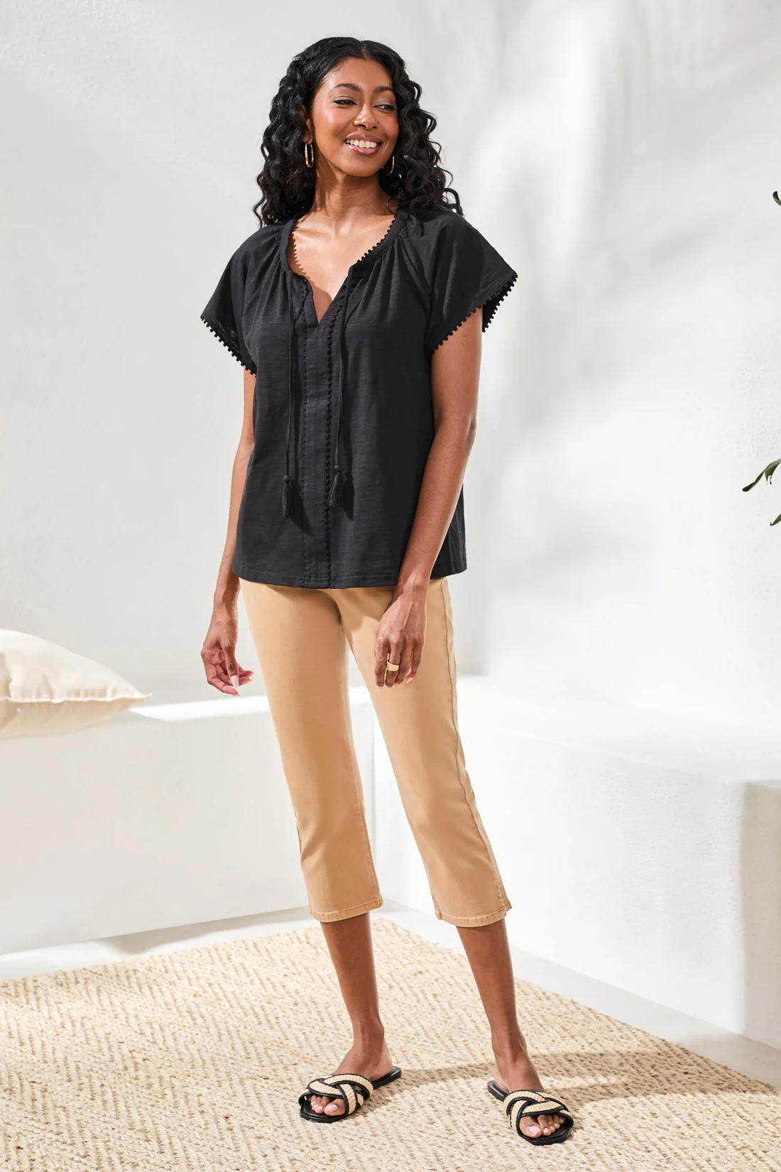 Cotton Slub Split Neck Tassel Top-Black