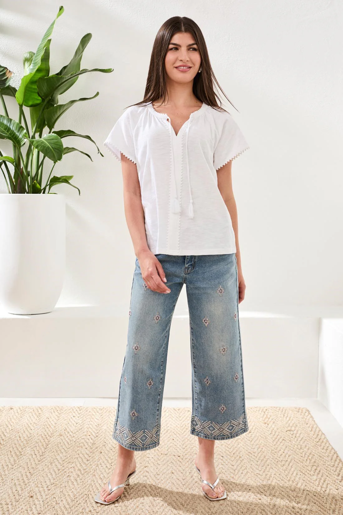 Cotton Slub Split Neck Tassel Top-White