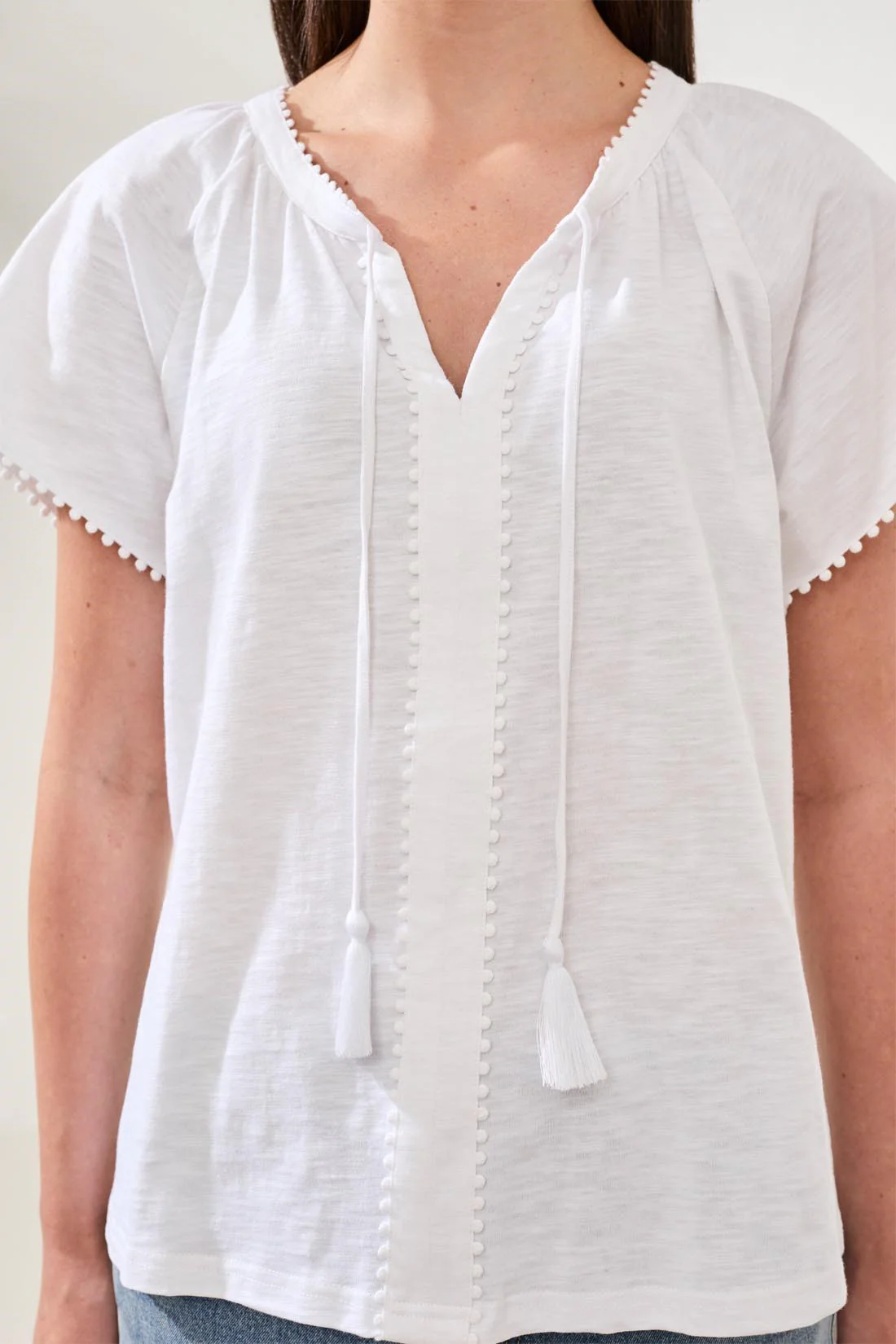 Cotton Slub Split Neck Tassel Top-White - Image 3