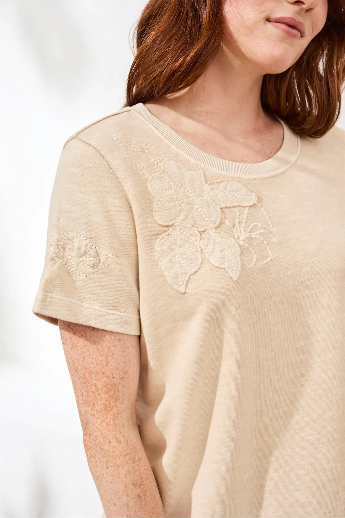 Crewneck Short-Sleeve Tee With Embroidered Patchwork-Ecru - Image 3