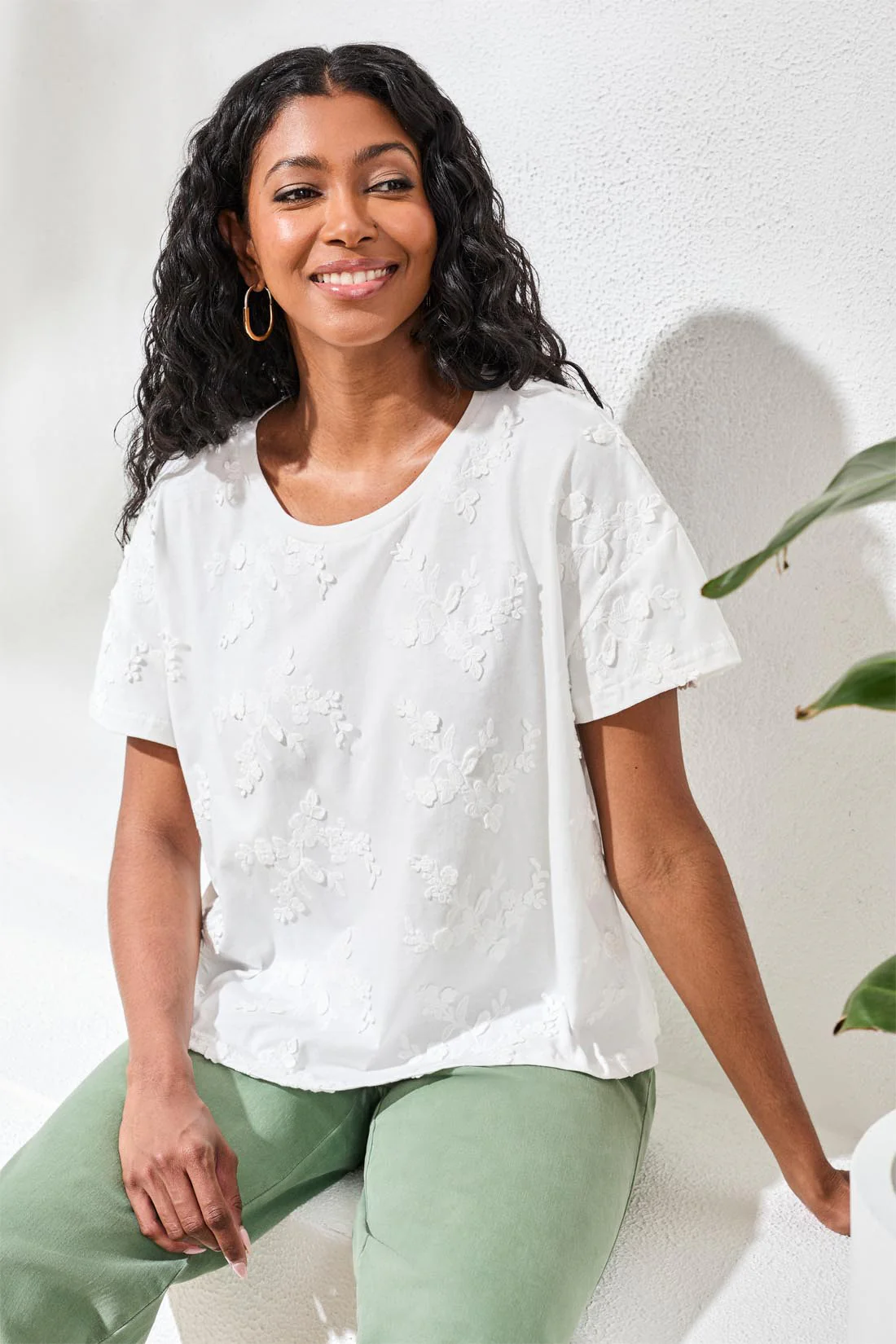 Embroidered Short Sleeve Crew Neck Top-White - Image 3