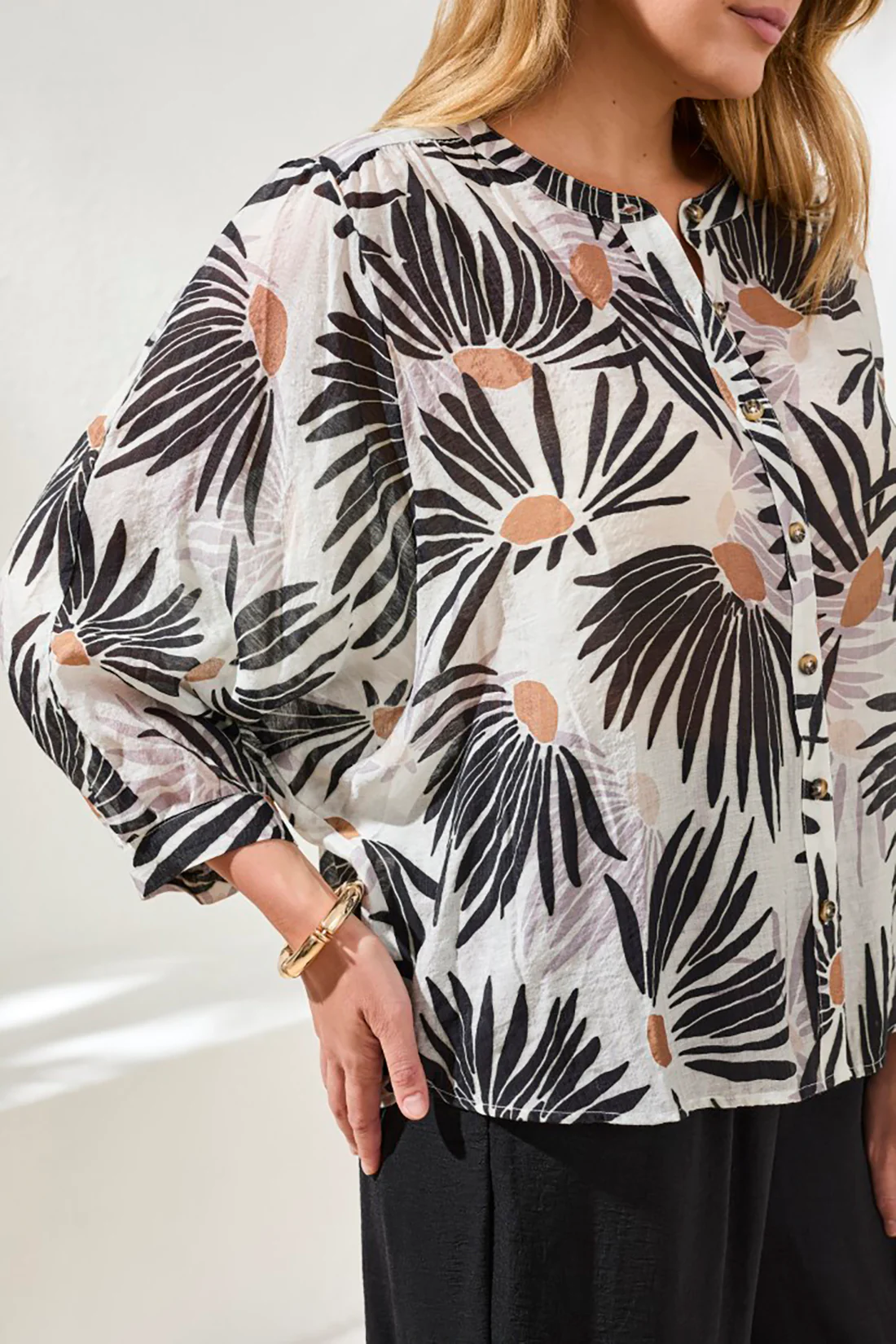 Flowy Dolman Sleeve Blouse With Self-Covering Buttons-White/black - Image 3