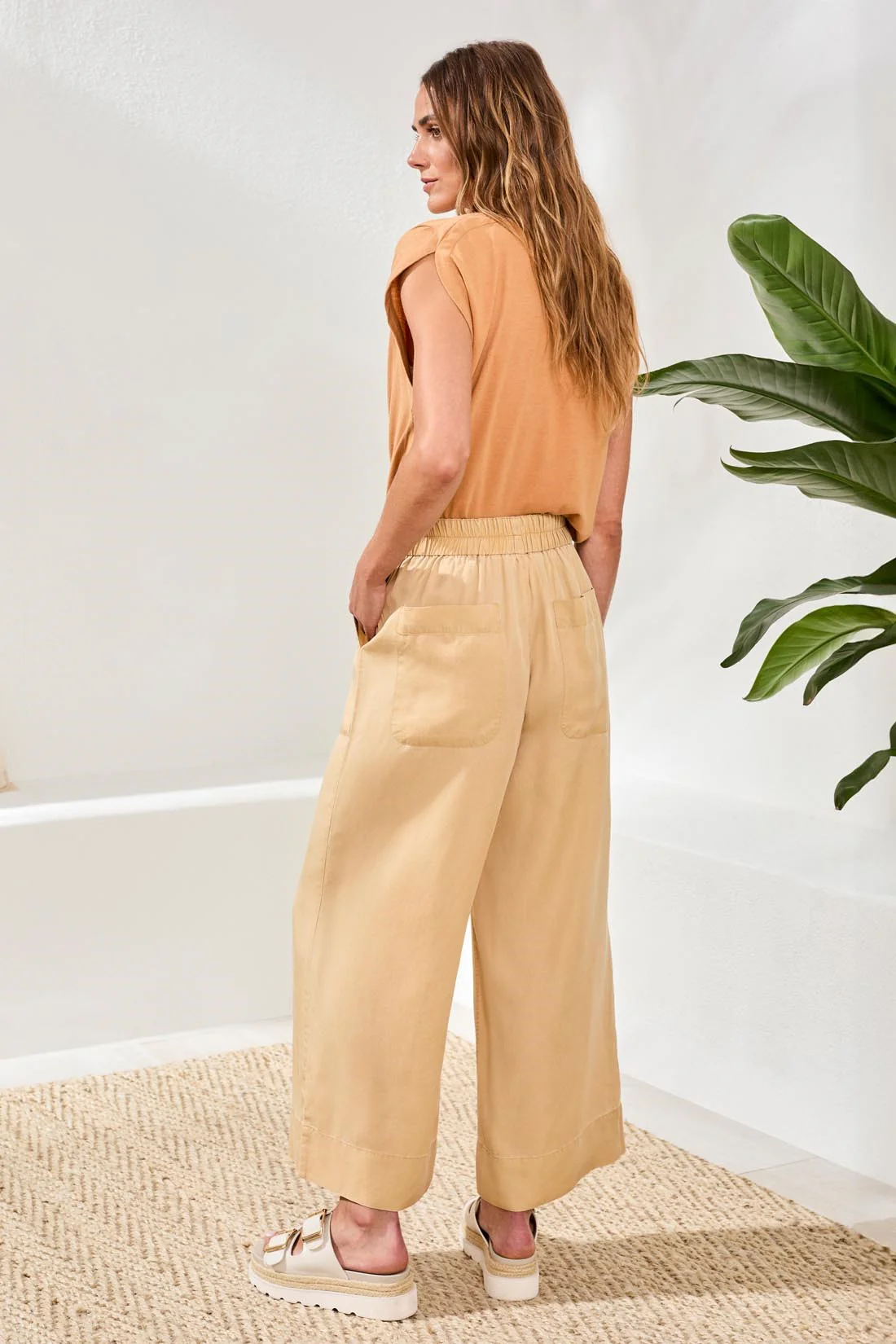 Flowy High Waisted Pull-On Wide Leg Tencel Pants-Croissant - Image 4