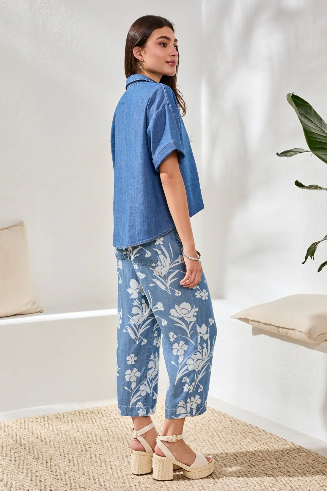 Flowy Popover Denim Shirt With Short Sleeves-Fjordblue - Image 4