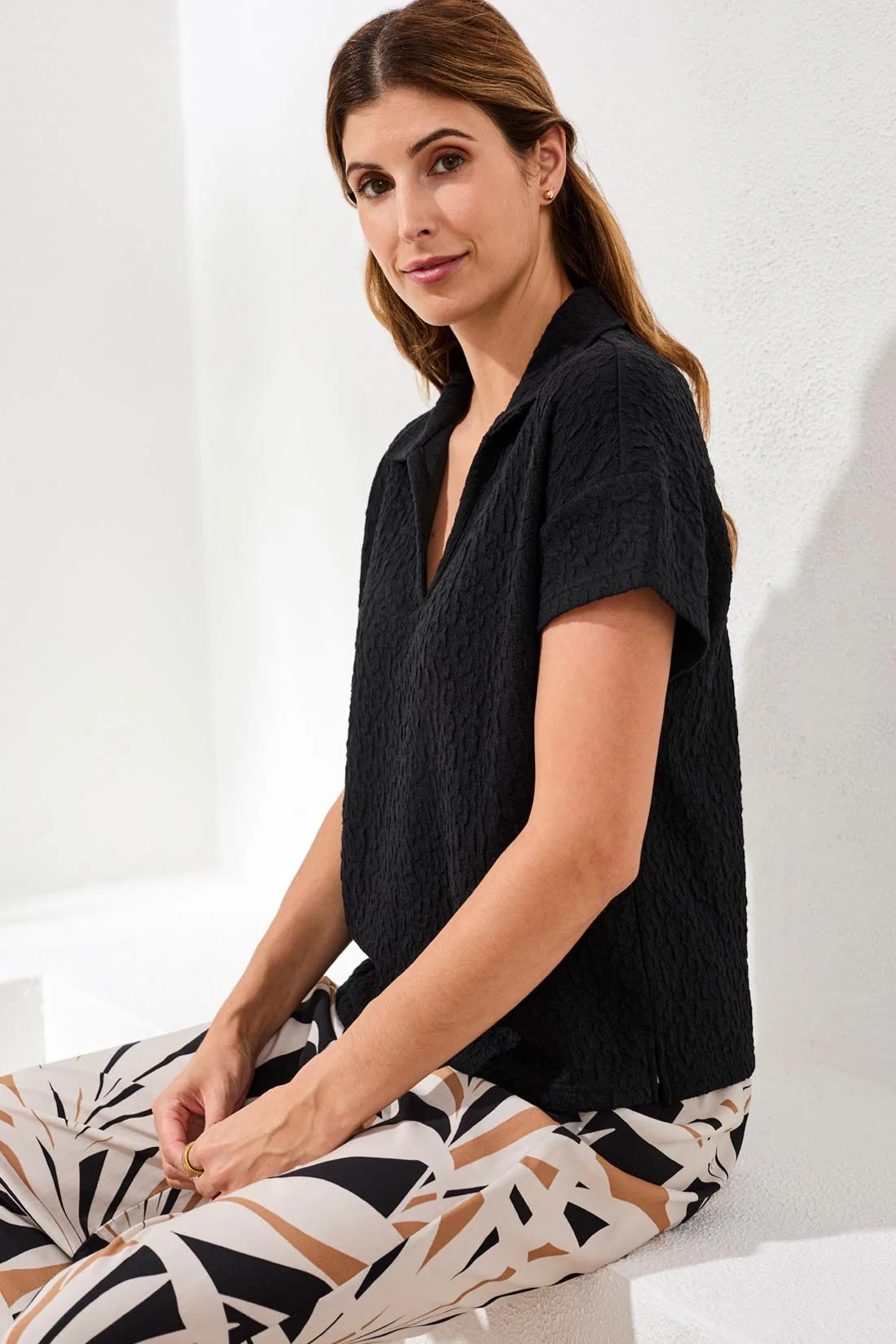 Textured Johnny Collar Short Sleeve Top-Black - Image 3