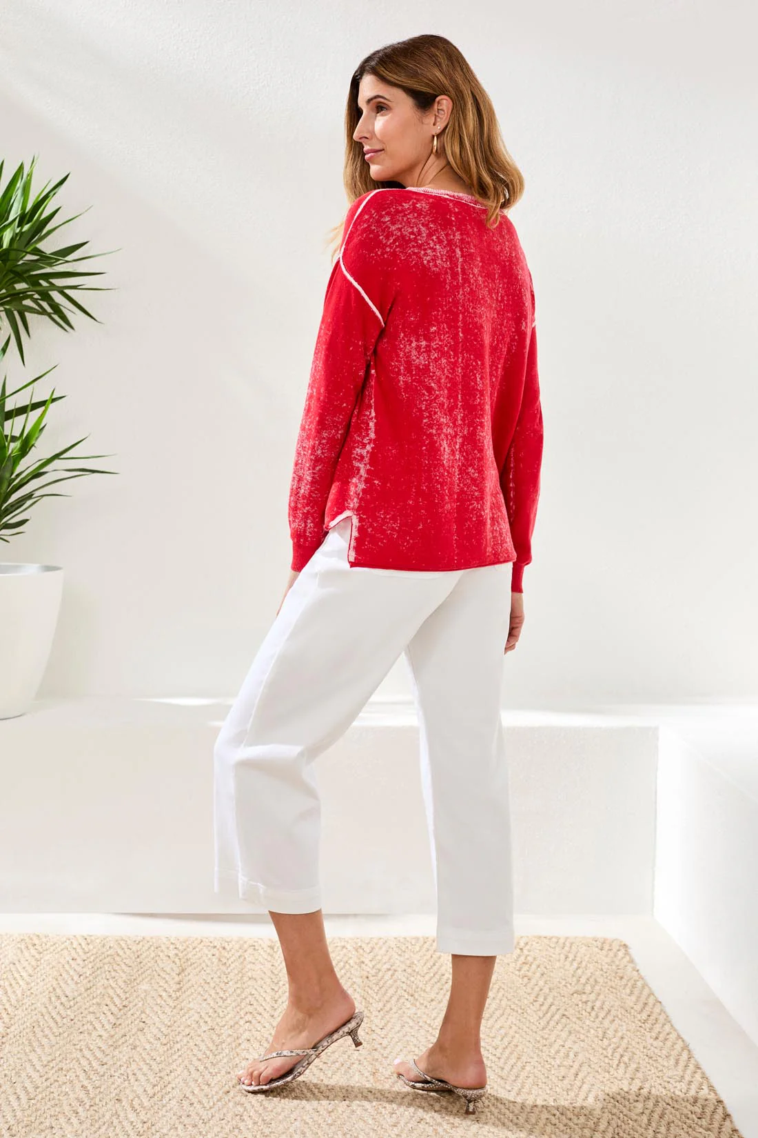 Lightweight Cotton V-Neck Sweater With Special Wash-Gardenia - Image 4