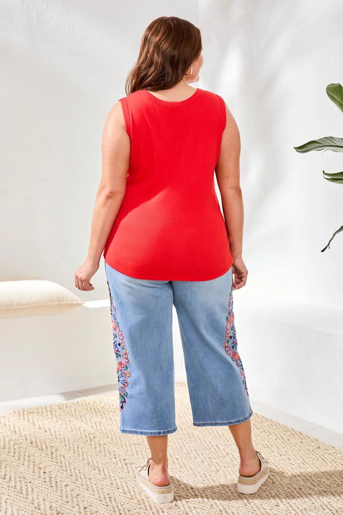 Plus Wear-Two-Ways Versatile Tank Top-Coralred - Image 4