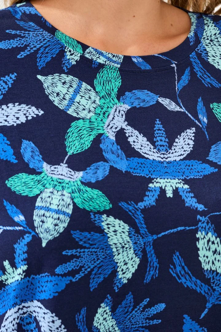 Printed Jersey Crew Neck Top With Side Ruching-Blue surf - Image 4