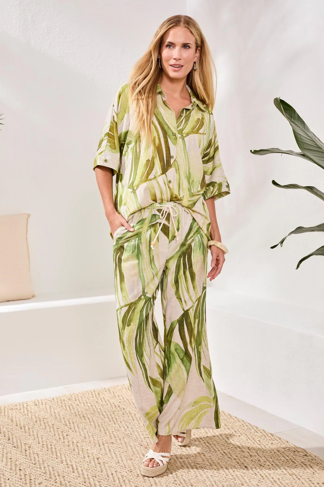Flowy Linen Flare Pants With Drawcord Waist-Mintleaf