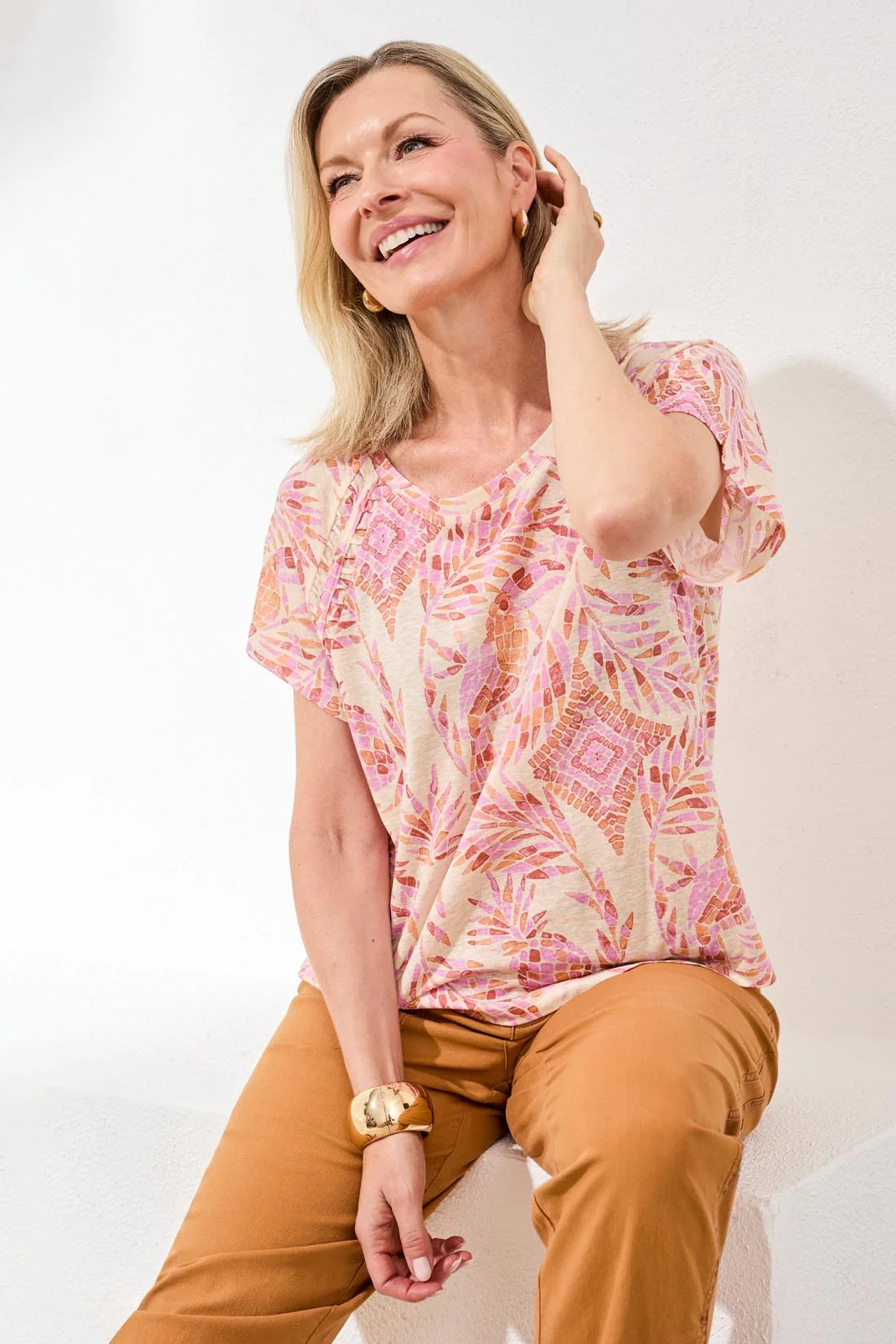 Printed Linen Scoop Neck Top With Pleating Detail-Terracotta - Image 4