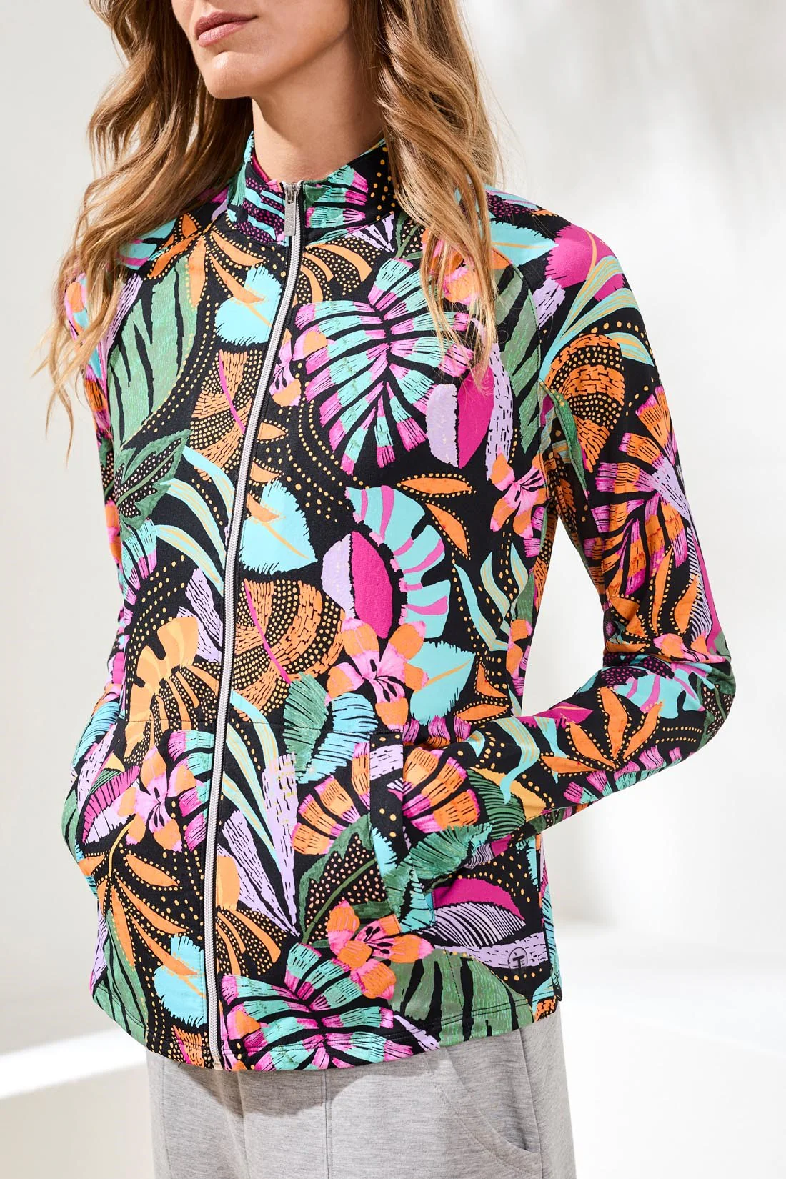 UPF 50+ High Performance Mesh Mock-Neck Zip-Up Cardigan With Thumbholes-Tropical - Image 2