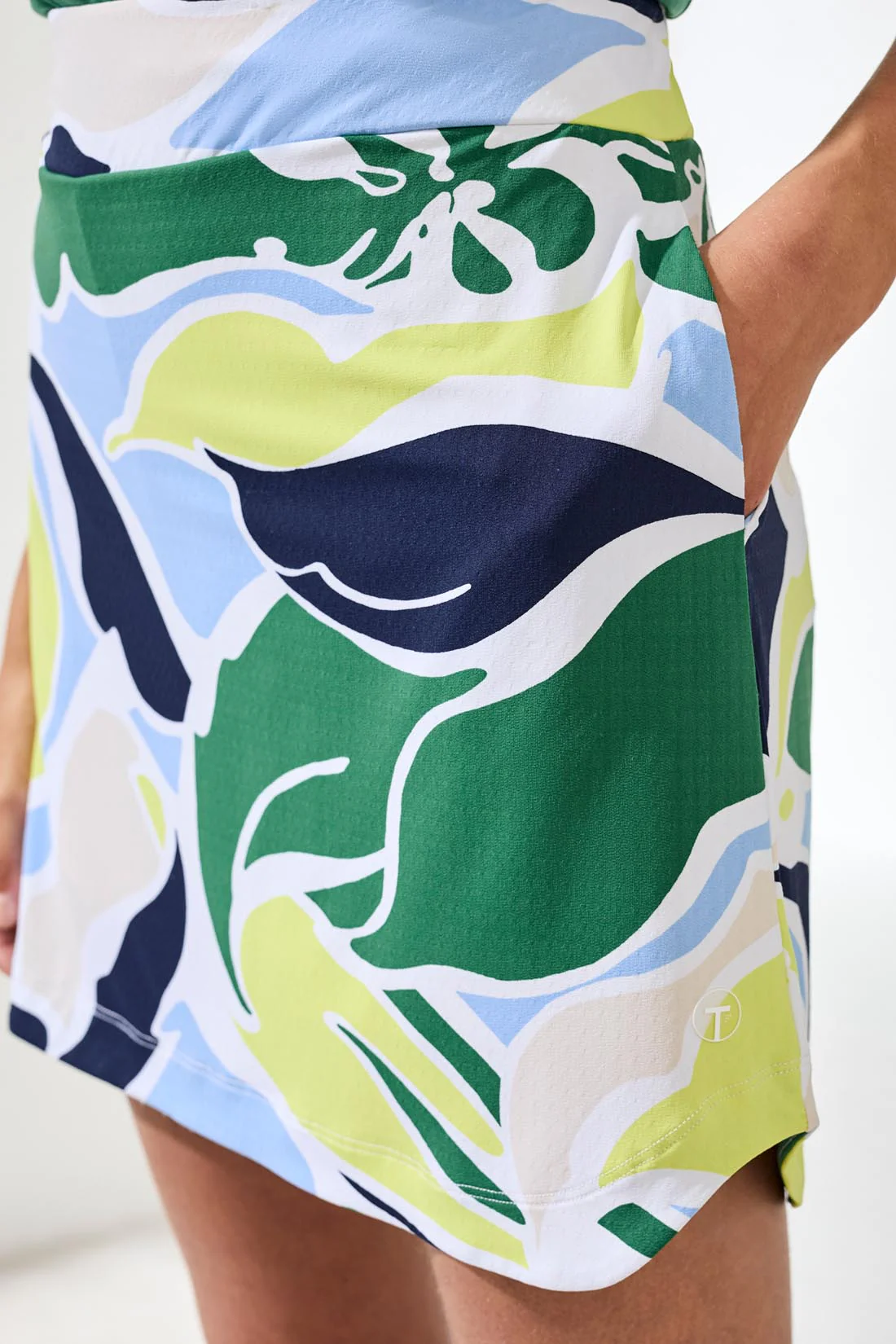 UPF 50+ High Performance Stretch Pull-On Skort-Florallime - Image 2