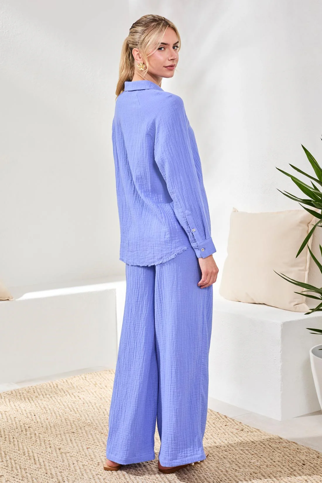 Crinkle Gauze Button-Front Tie Blouse-Baja blue - Image 4