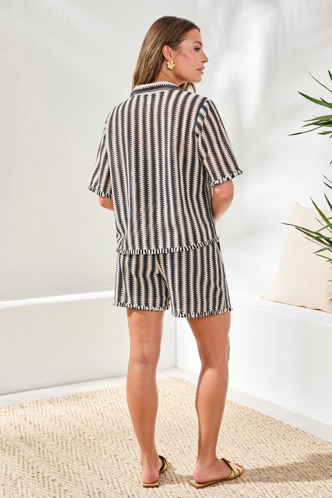 Jacquard Stripe Short Sleeve Button-Front Camp Shirt-Black - Image 4