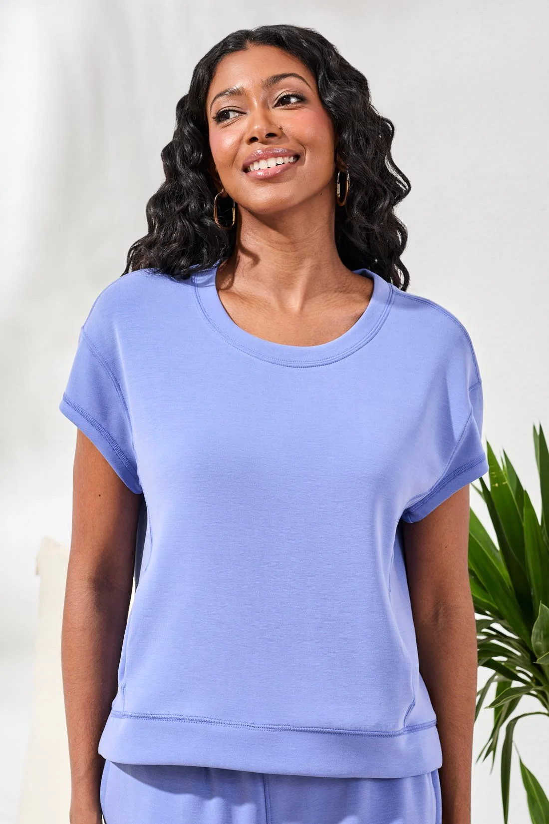 Soft Modal Cap-Sleeve Crew Neck Top With Kangaroo Pocket-Baja blue - Image 3