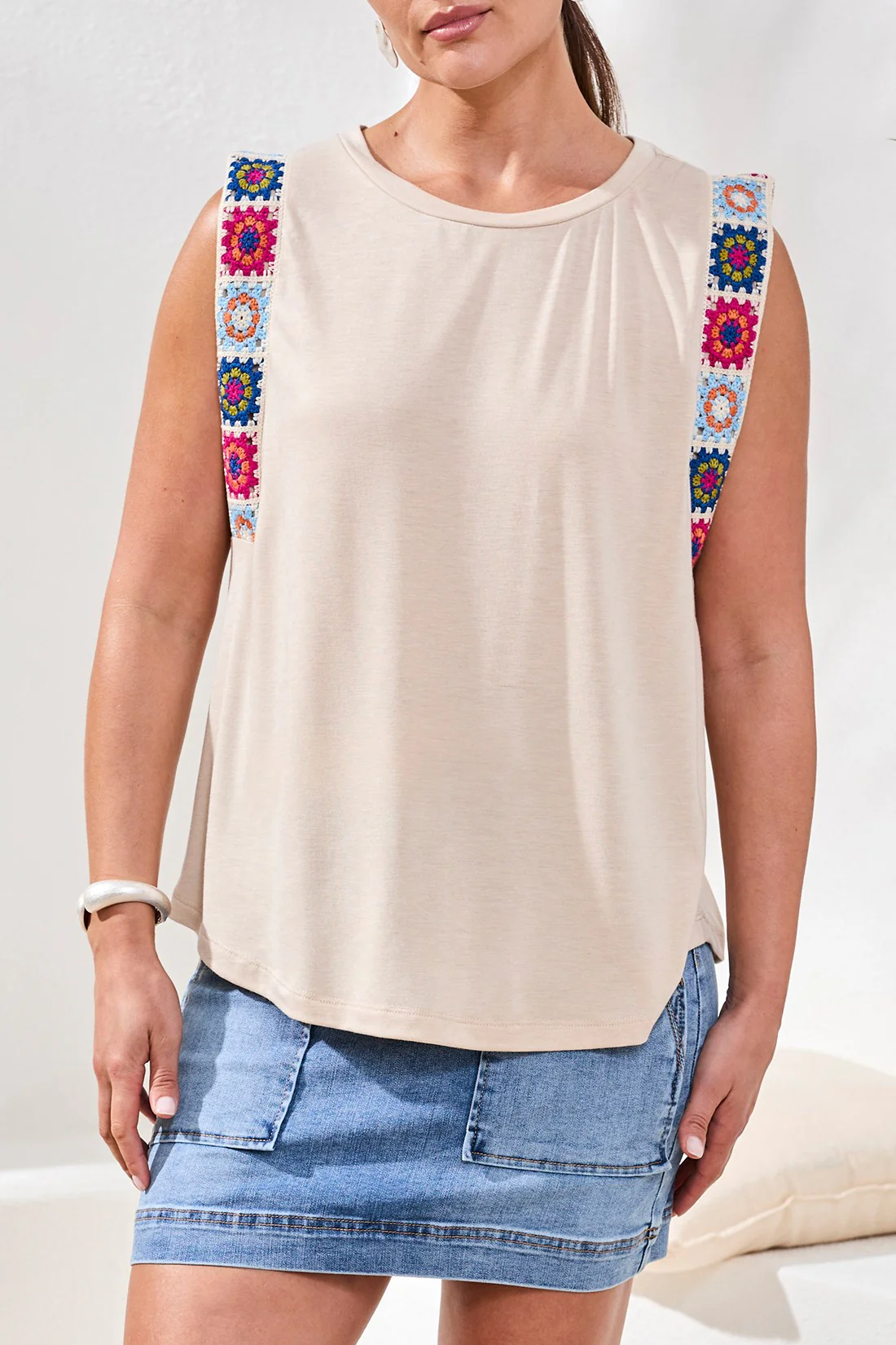 Jersey Sleeveless Crew Neck Top with Embroidery Detail-Oatmeal - Image 3