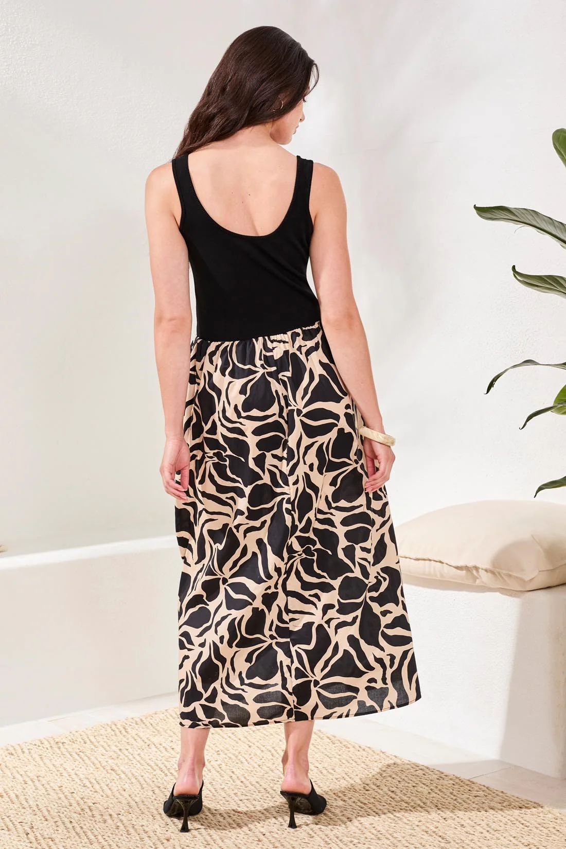 Sleeveless Mixed-Media Twofer Maxi Dress-Black - Image 4