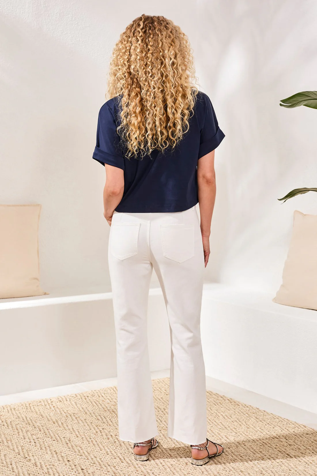 BLUE THREAD Sophia Curvy 90s Straight Leg Denim Jeans-Saltwhite - Image 4