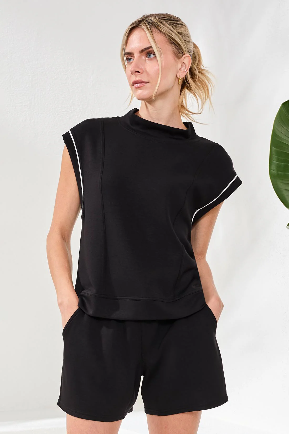 Techno Lux Mock Neck Contrast Piping-Black - Image 2